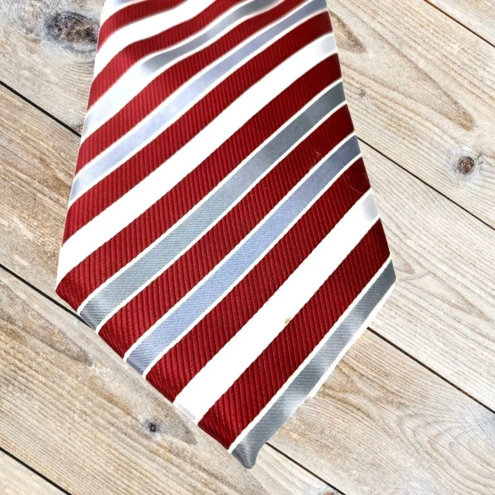 Van‎ Heusen Red White Silver Diagonal Striped Polyester Mens Tie Neck Tie 60